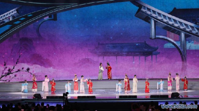 清韵绵长,生生束缚,顾忌越剧出身120周年主题晚会行将开播 清韵绵长,生生束缚,顾忌越剧出身120周年主题晚会行将开播